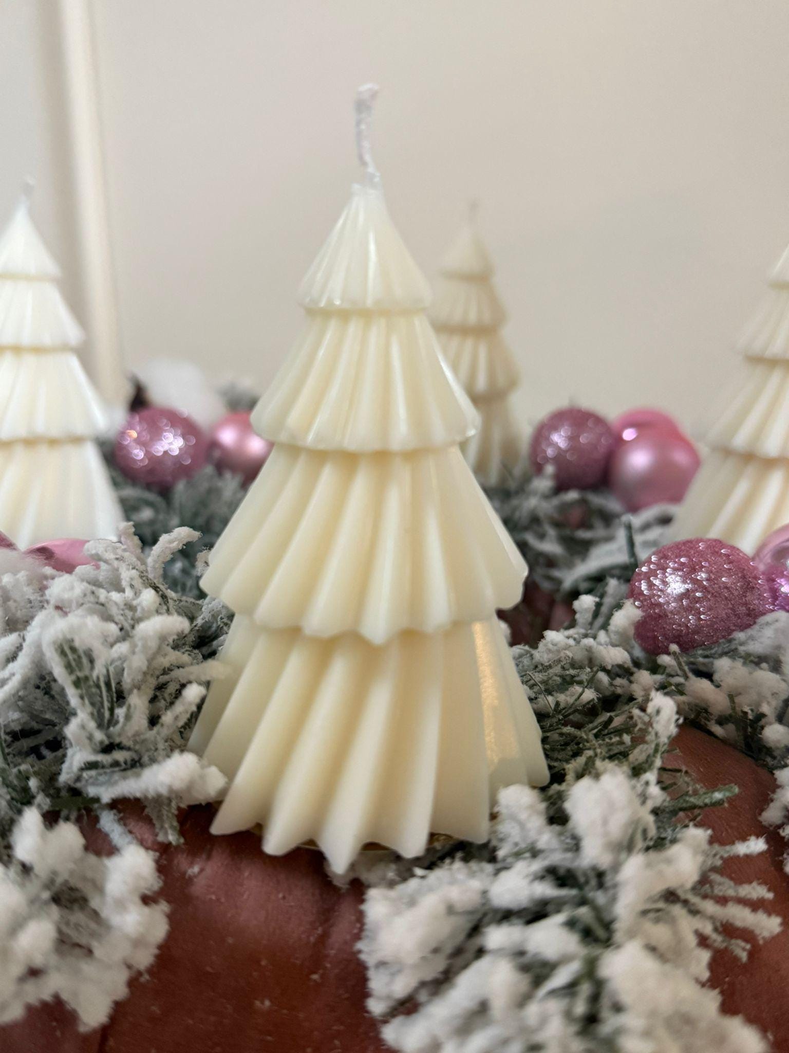 Adventski vijenac s ručno rađenim svijećama | puderasto roza božićna dekoracija (ručni rad)