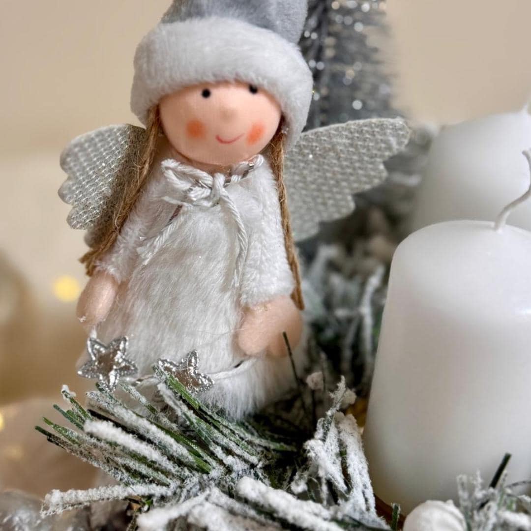 Adventski vijenac s anđelom | bijelo-srebrna božićna dekoracija (ručni rad)